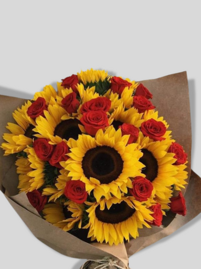 Ramo de Girasoles con rosa roja